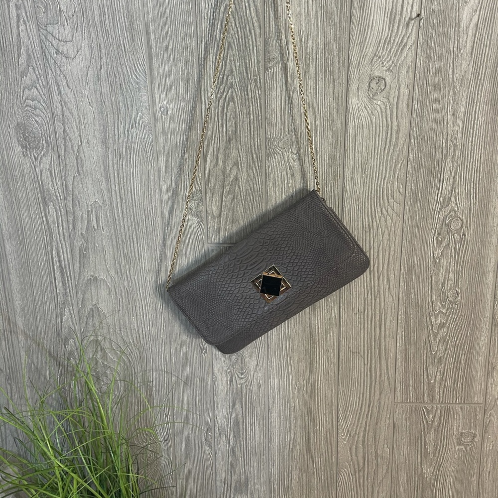 Urban Expressions Grey & Gold Crossbody Purse Clutch with Chain Faux Alligator